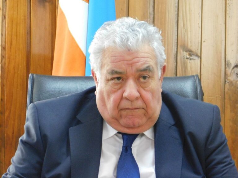 Dr. Juan José Varela