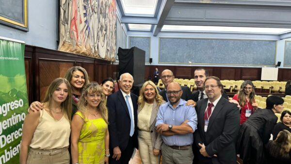 El Dr. Eduardo Olivero disertó en el X Congreso Argentino de Derecho Ambiental
