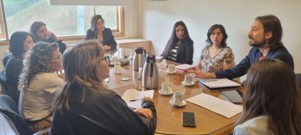 Fiscalía de Género y OFEIV articulan acciones para abordar la violencia de género e intrafamiliar