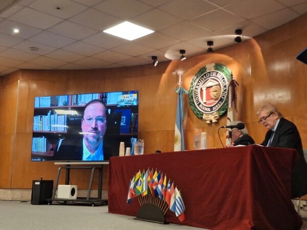 El Doctor Eduardo Olivero disertó en el “XVII Foro Internacional de Derecho Ambiental”