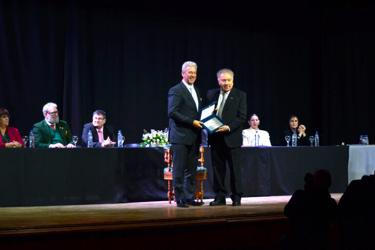 El Superior Tribunal de Justicia acompañó el homenaje al Ingeniero Mario Ferreyra
