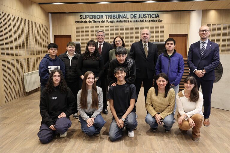 El Superior Tribunal de Justicia recibió la visita de alumnos del Colegio Sobral