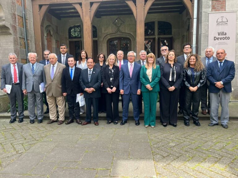 La Dra. Battaini participó de la reunión de Jufejus y presidió el Congreso de “Reflejar” en Mar del Plata