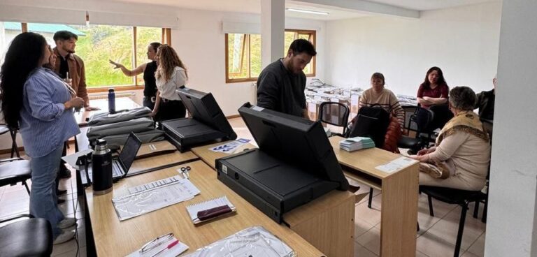 Se realizó el escrutinio definitivo de las elecciones de Directores de OSEF y CPS 2025 con la presencia y conformidad de los apoderados y apoderadas de todas las listas
