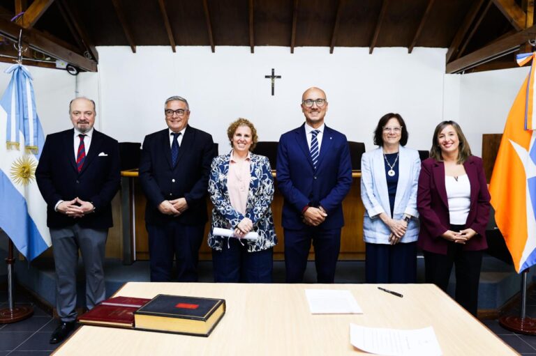 La Dra. Arnst prestó juramento como Defensora Pública del Ministerio Público de la Defensa del DJS