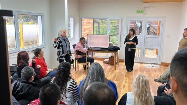 Presentaron la plataforma omnicanal de Acceso a Justicia a la comunidad de Almanza