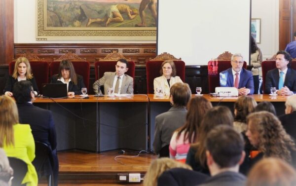 La Dra. Battaini participó de la apertura de la jornada “Claves para la protección internacional de niños”